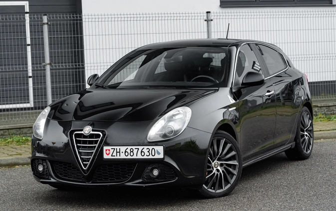 Alfa Romeo Giulietta cena 38900 przebieg: 180000, rok produkcji 2010 z Wyszków małe 562